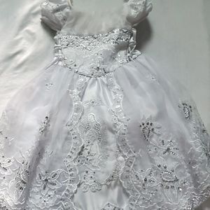 A white size 2 dress